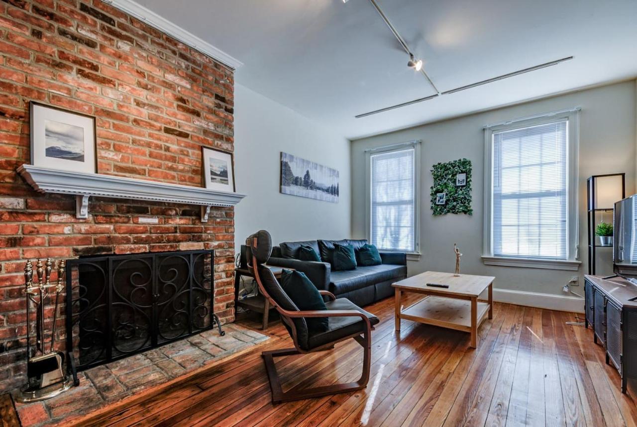 3Br Colonial House With Parking By Cozysuites Alexandria Exterior photo